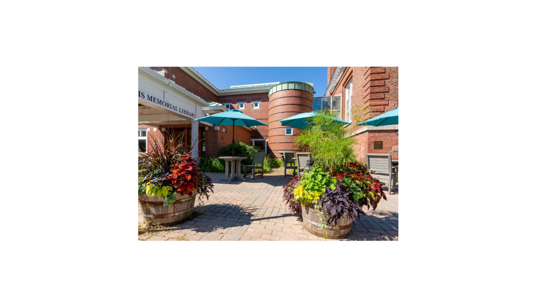 Curtis Memorial Library Exterior